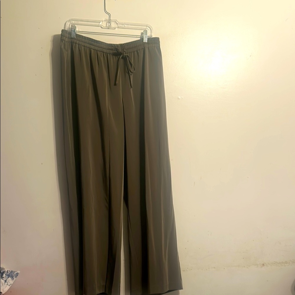 Lane Bryant Olive Green Drawstring Pants Sz 18/20 Women’s